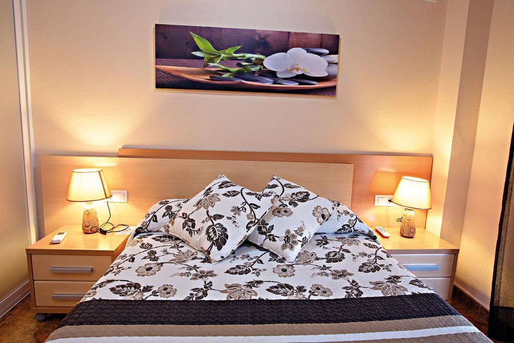Hostal Carrizo Elda Dış mekan fotoğraf